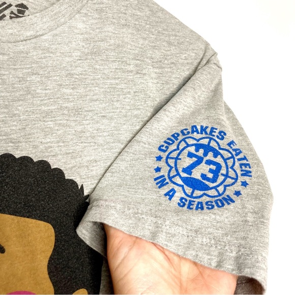 JOHNNY CUPCAKES STEPH CURRY Big Kid MVP Golden State Warriors #30 Graphic Tee - Picture 4 of 12